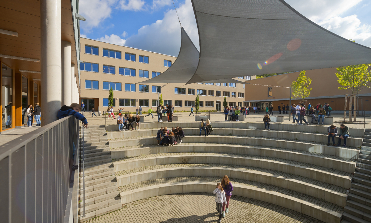 _BIW5973  Gesichter weich.jpg